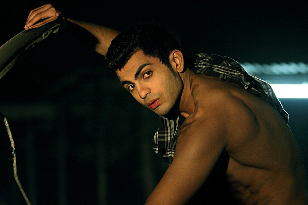 Cinematic low light male portrait during a dramatic night photoshoot by Auckland photographer Jassa Studio