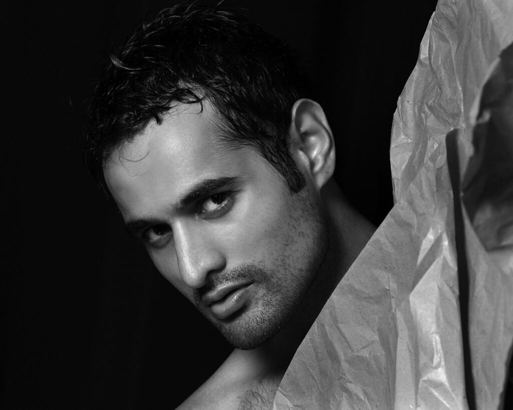 Dramatic black and white editorial portrait of Australian actor Nicholas Brown, captured by Auckland portrait photographer Jassa Studio